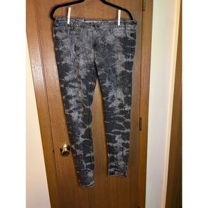 Mossimo jeggings, size 17